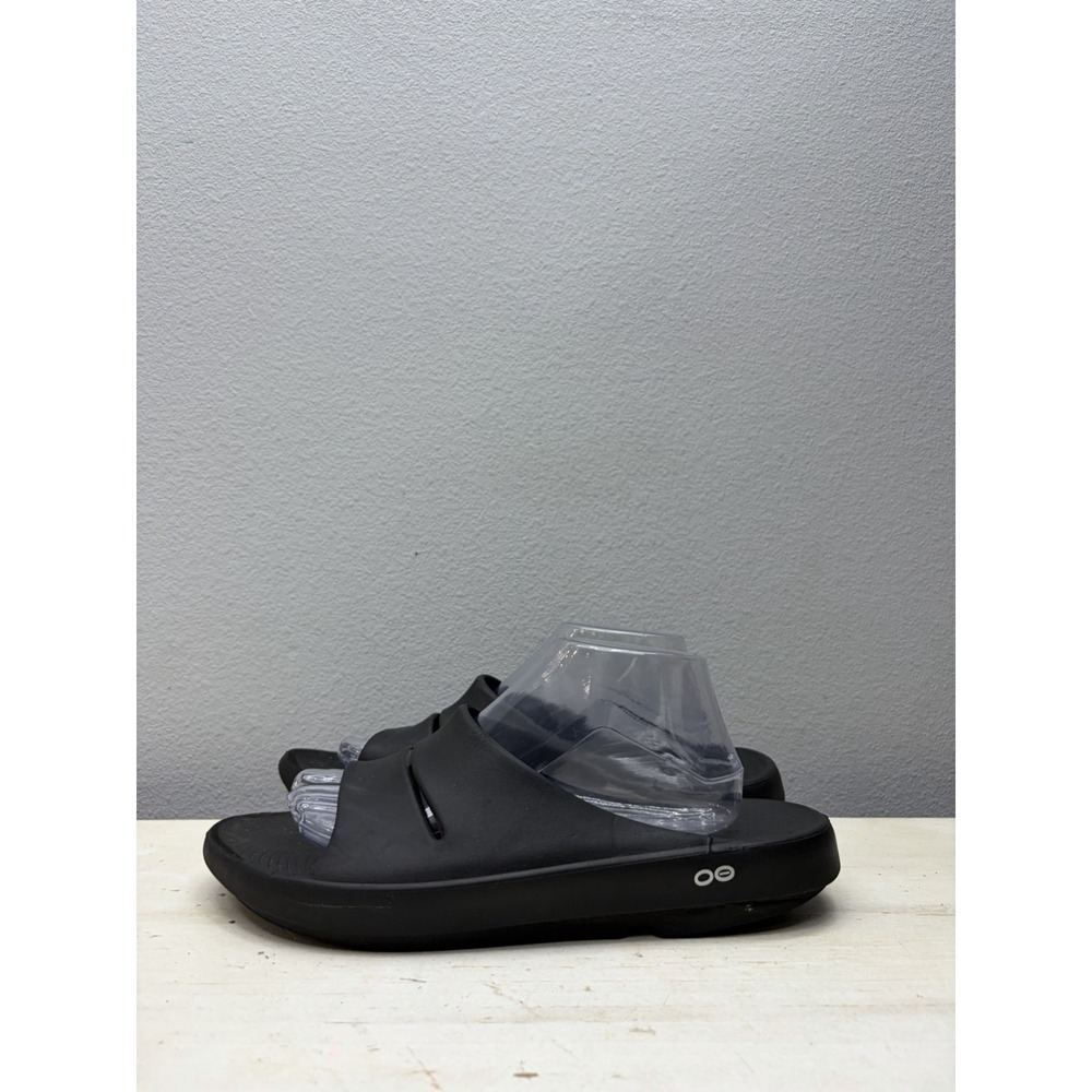 Oofos Black OOAhh Recovery Sandals Size 12